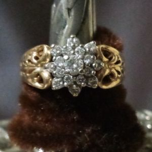 Vintage one of a kind 17 diamond 14k gold ring